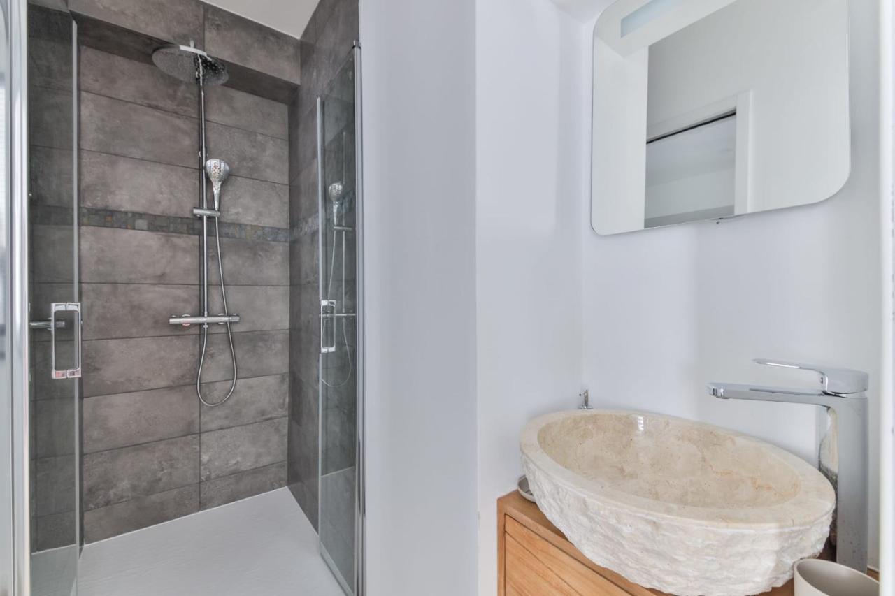 Beautiful Flat Next To Saint Lazare Opera Apartment Paris Exterior photo